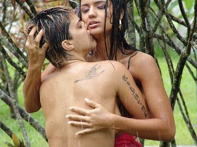 Sádica, filme pornô de Thammy Gretchen e Júlia Paes, já está à venda
