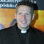 Padre Marcelo Rossi gravará novo DVD “Paz sim, violência não”