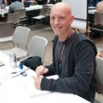 Lançamentos da Devir, David Finch na DC, Ivan Reis e celebridades na Bluewater