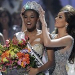 Vídeo e fotos de Leila Lopes, a Miss Universo 2011